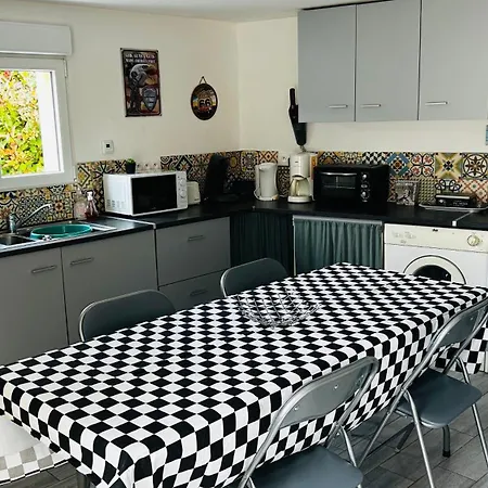 בית הארחה La Regence Ch 3